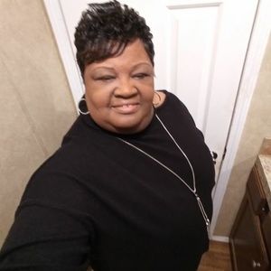 Meet your Posher, Debra